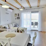 Captain's House Primosten - Feel The Sea