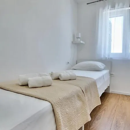 Captain's House Primosten - Feel The Sea Dolac