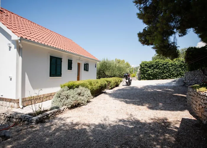 Captain's House Primosten - Feel The Sea Apartman