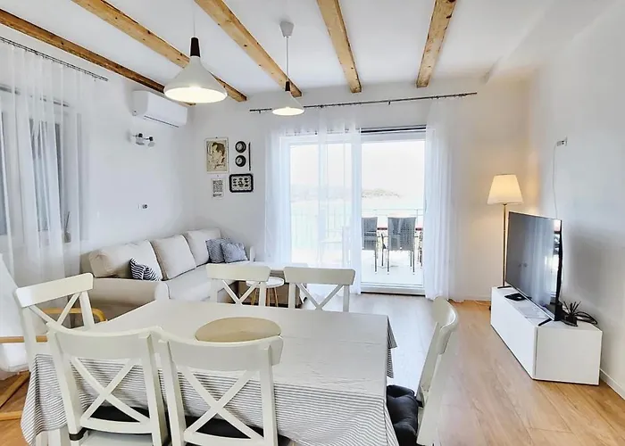 Appartement Captain's House Primosten - Feel The Sea